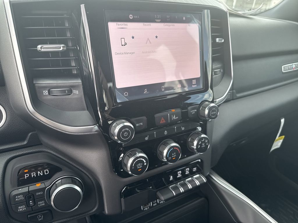 New 2026 RAM 1500 4x4 Crew Cab image 20
