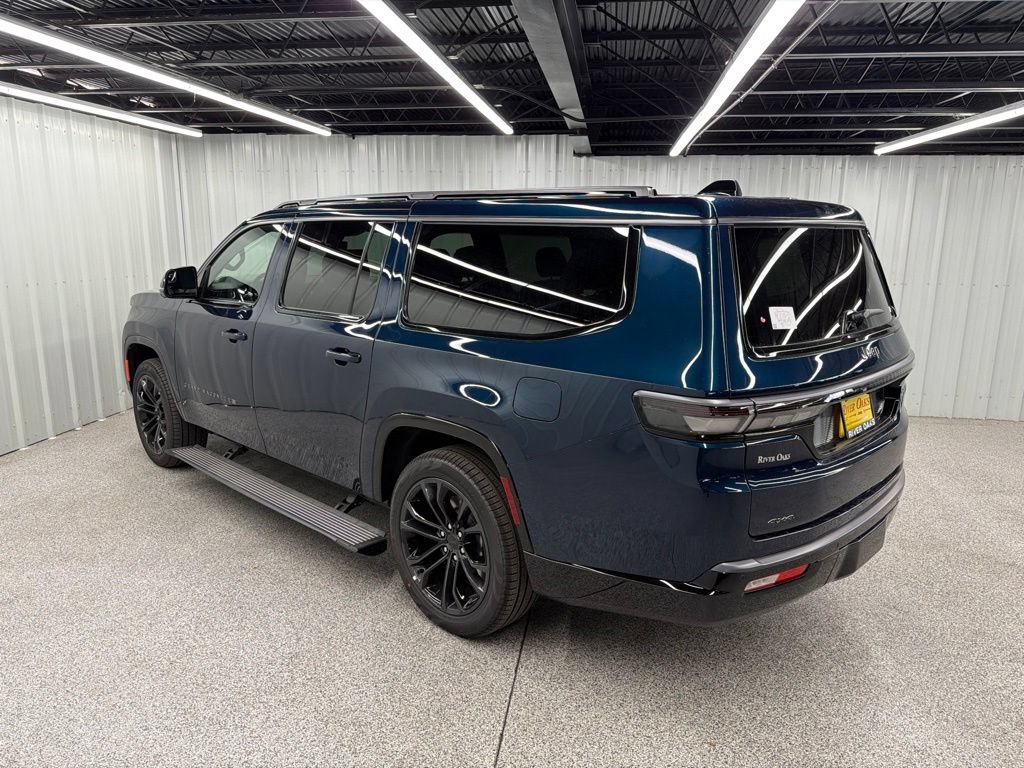 New 2026 Jeep Grand Wagoneer L Summit AWD/4WD image 4