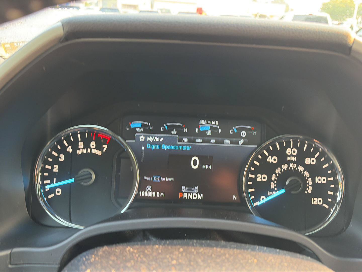 Used 2018 Ford F150 Lariat w/ Equipment Group 502A Luxury AWD/4WD image 6