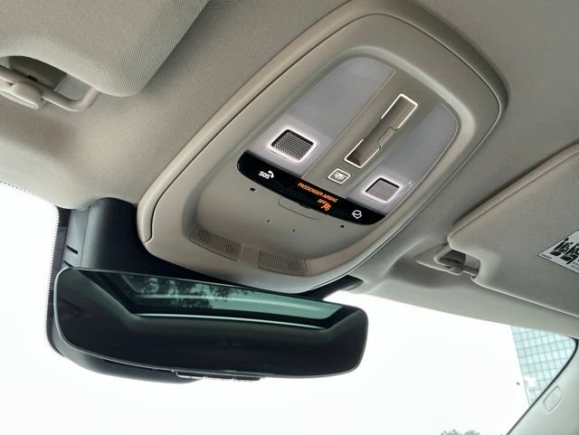 Certified 2025 Volvo XC90 B5 Core AWD/4WD image 20