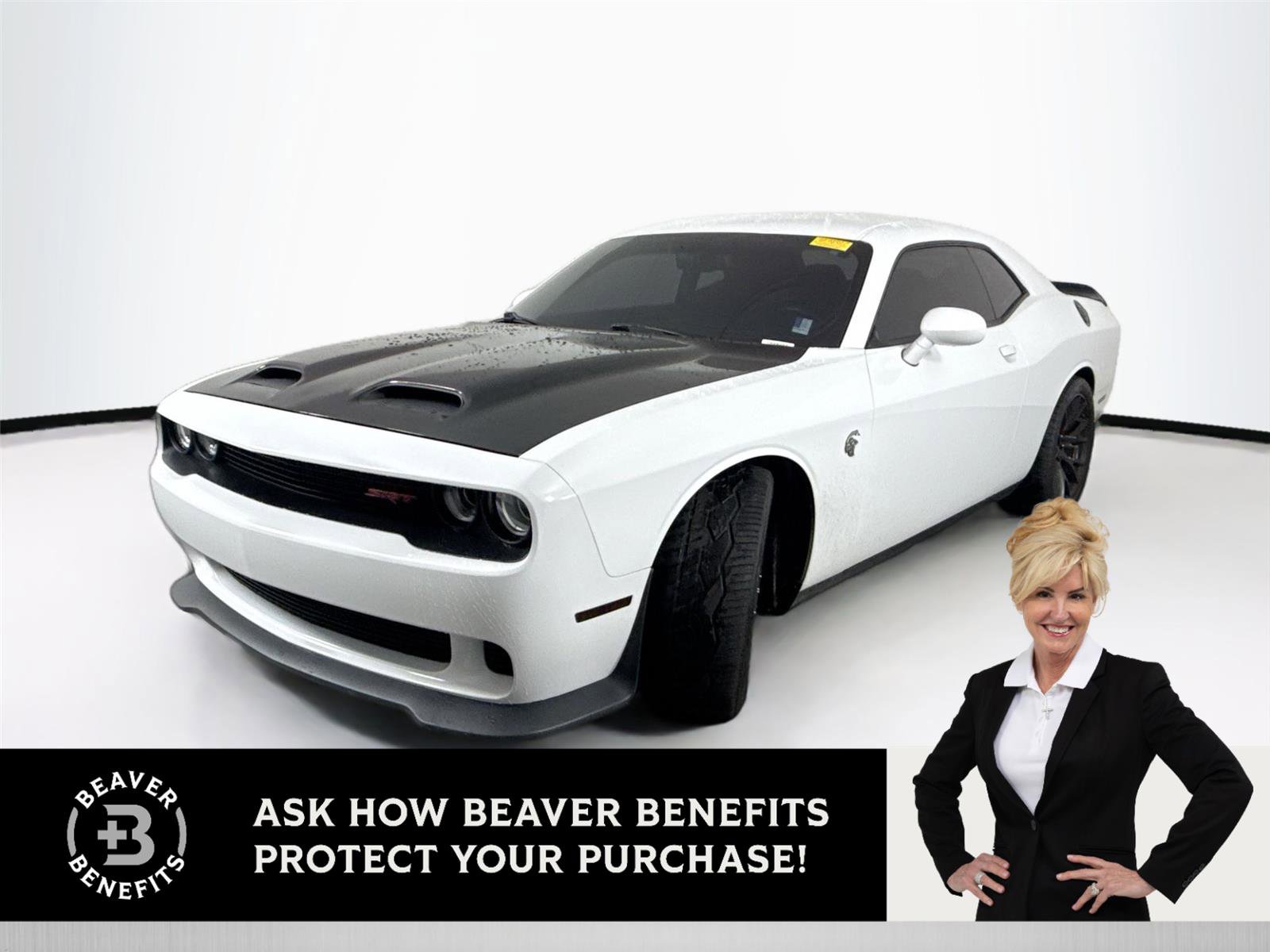 Used 2015 Dodge Challenger SRT Hellcat image 1