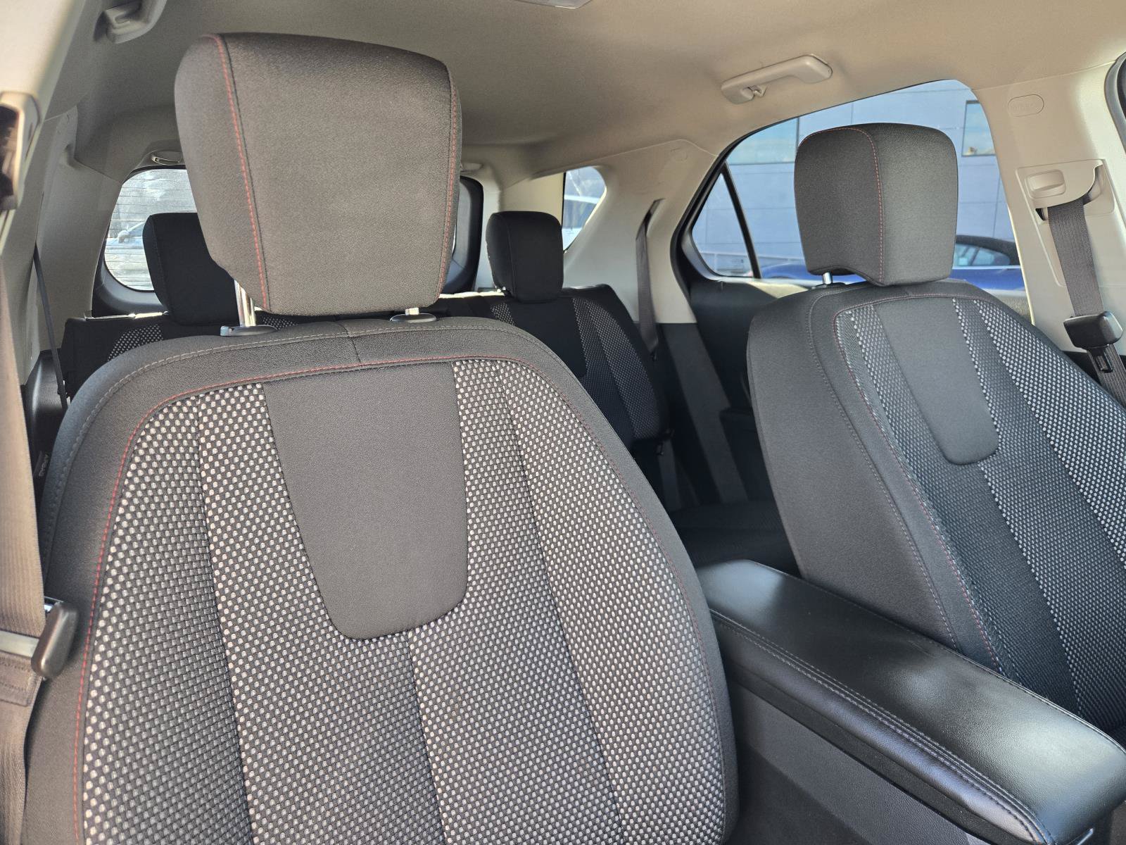 Used 2017 Chevrolet Equinox LT w/ Convenience Package FWD image 30