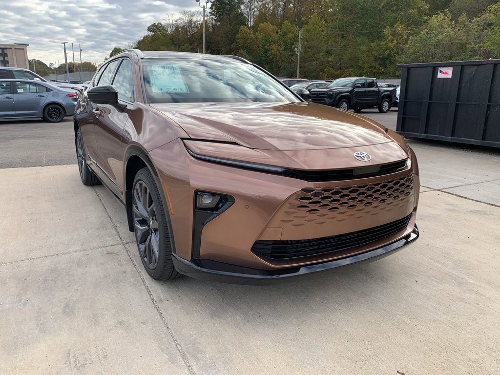 New 2025 Toyota Crown Signia image 1