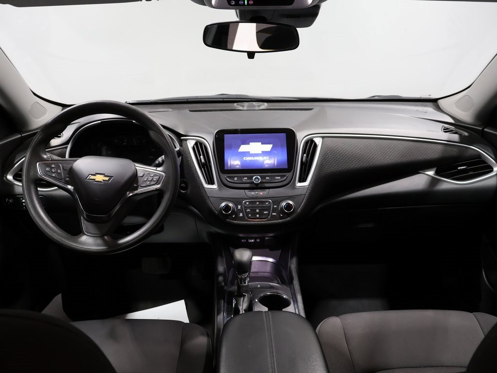 Used 2023 Chevrolet Malibu LT image 18