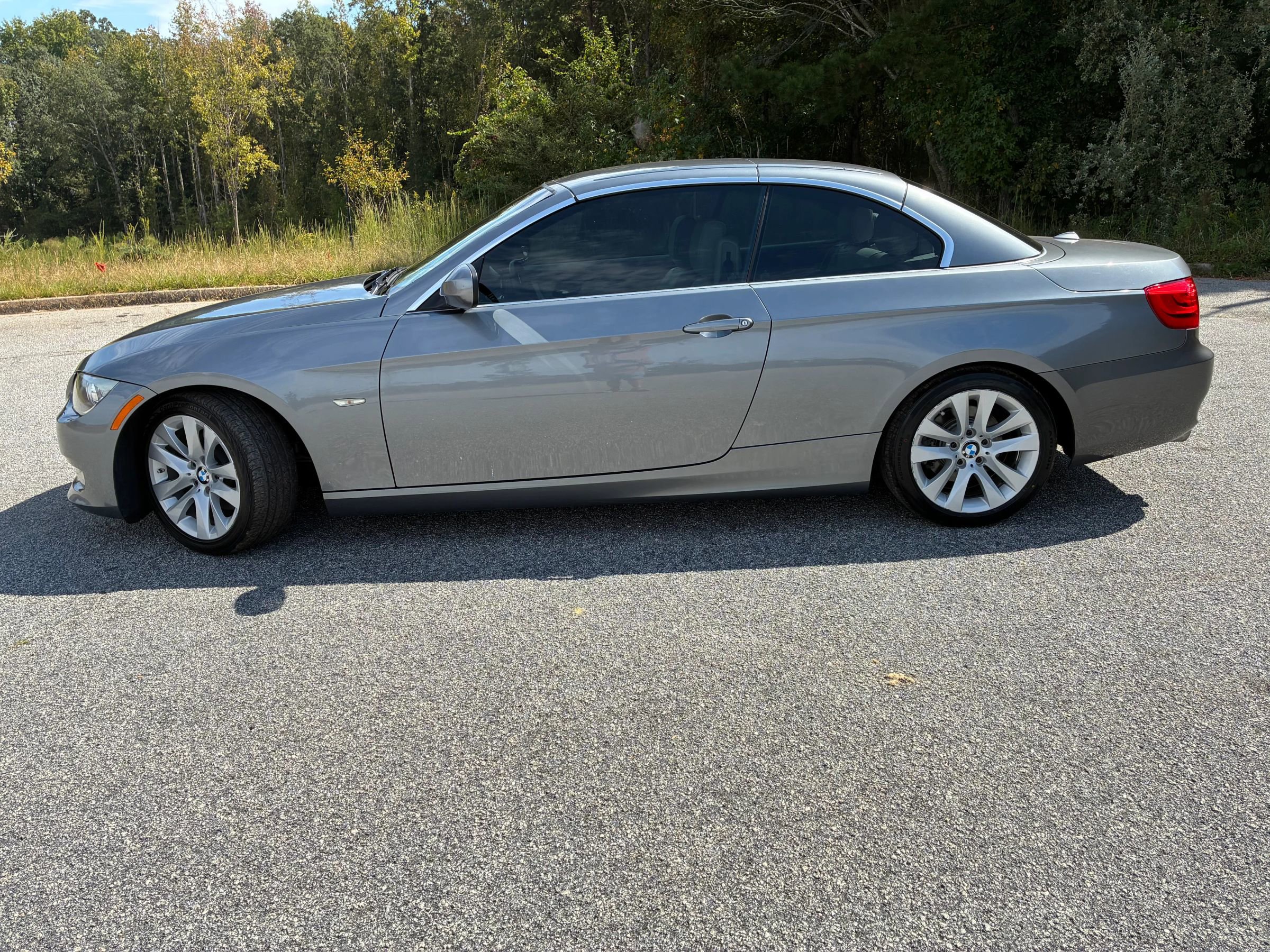 Used 2012 BMW 328i Convertible image 10