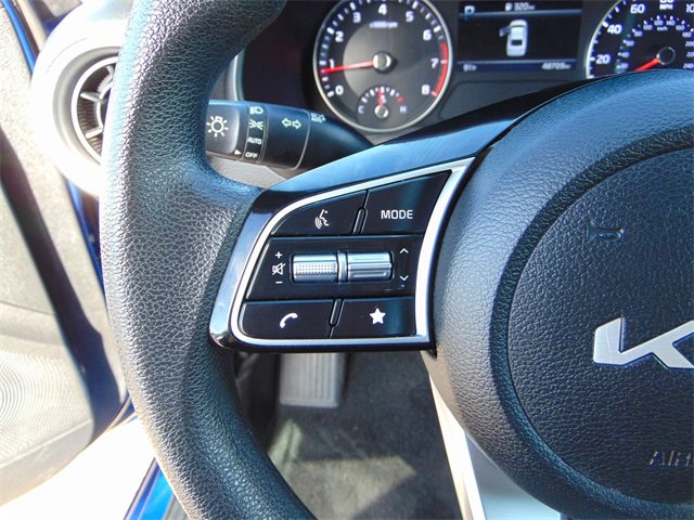 Used 2023 Kia Forte LXS image 18