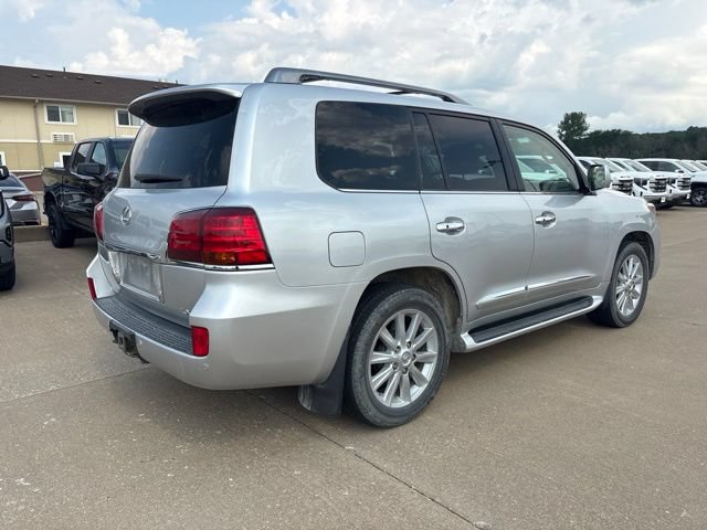 Used 2011 Lexus LX 570 4WD image 3