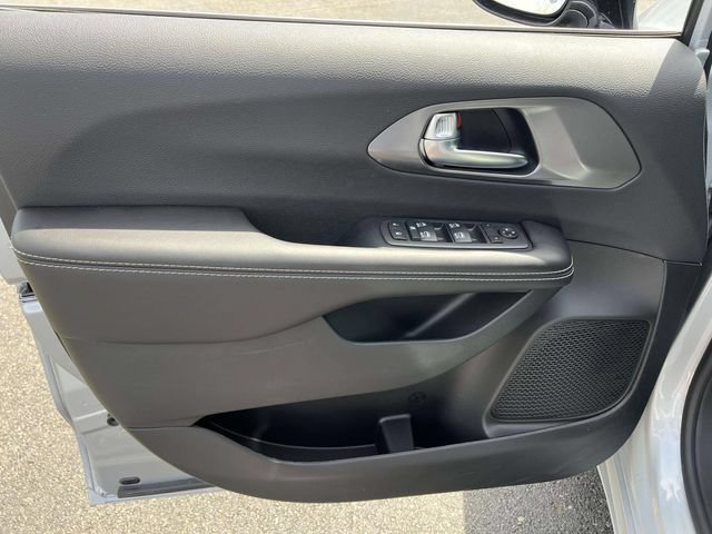New 2026 Chrysler Voyager LX FWD image 11