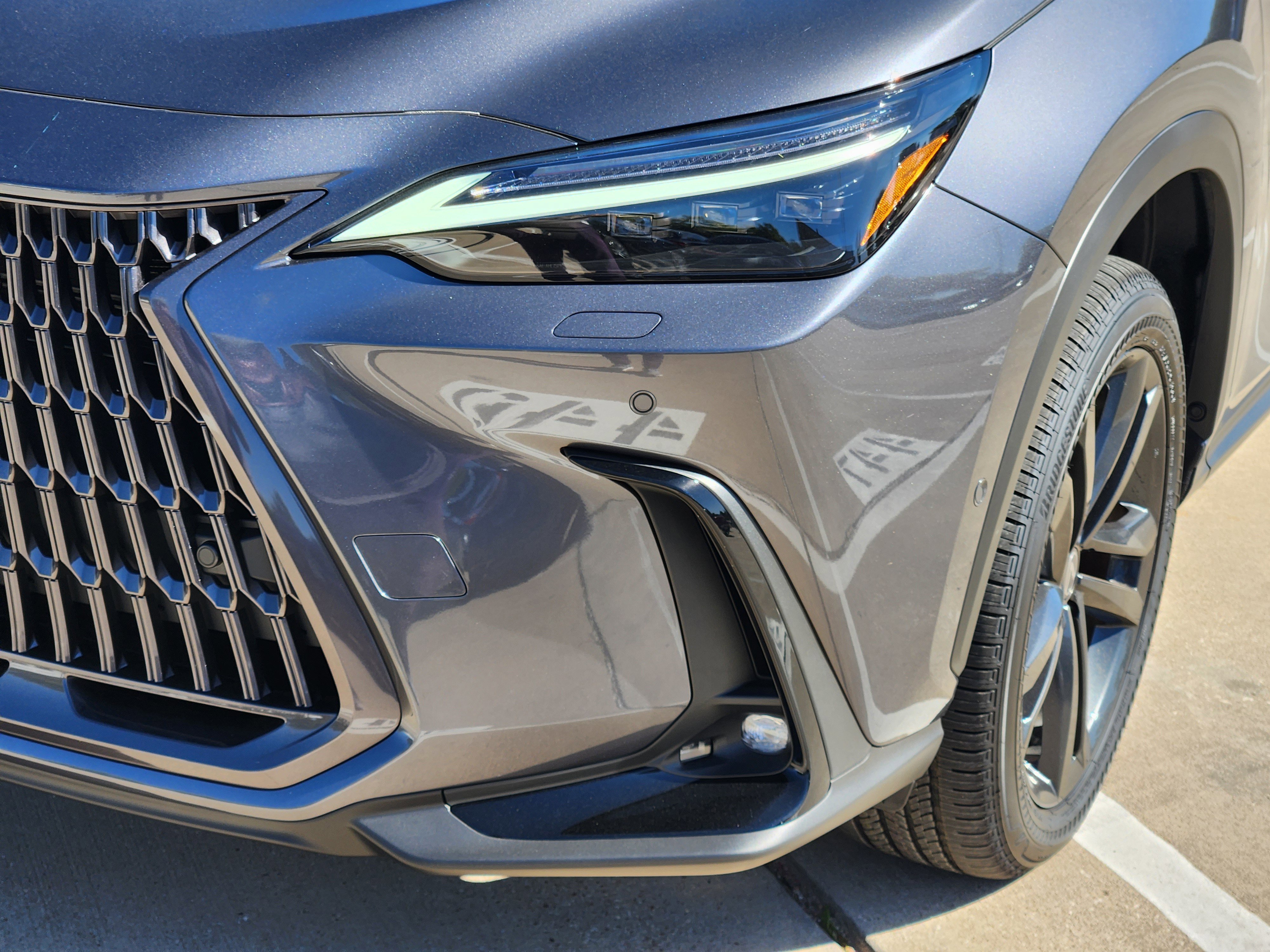 New 2026 Lexus NX 450h+ AWD w/ Luxury Package image 5