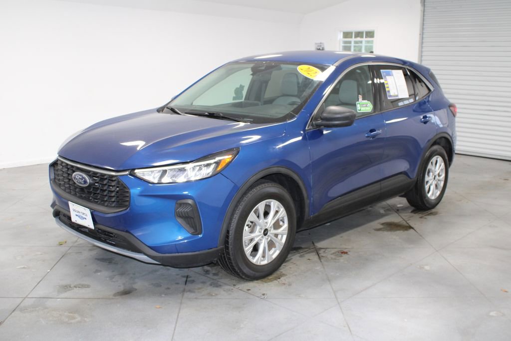 Used 2023 Ford Escape Active image 4