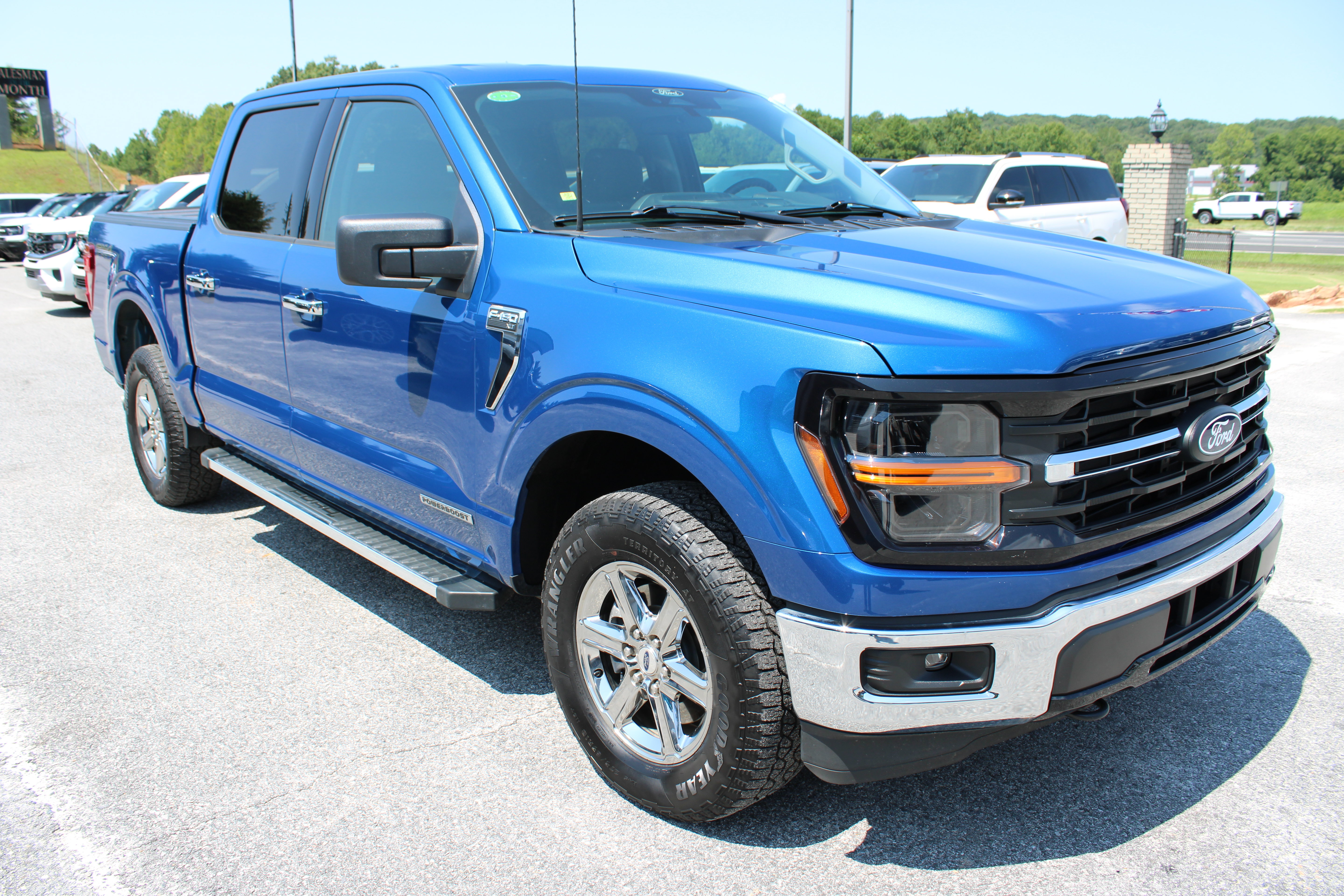 Used 2025 Ford F150 XLT w/ Equipment Group 301A Standard AWD/4WD image 4