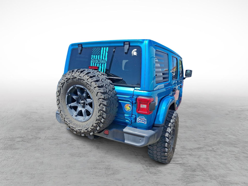 Used 2020 Jeep Wrangler Unlimited Sahara AWD/4WD image 3