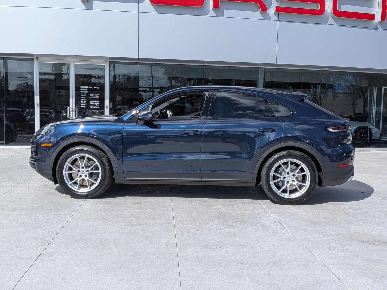 New 2026 Porsche Cayenne Coupe image 2