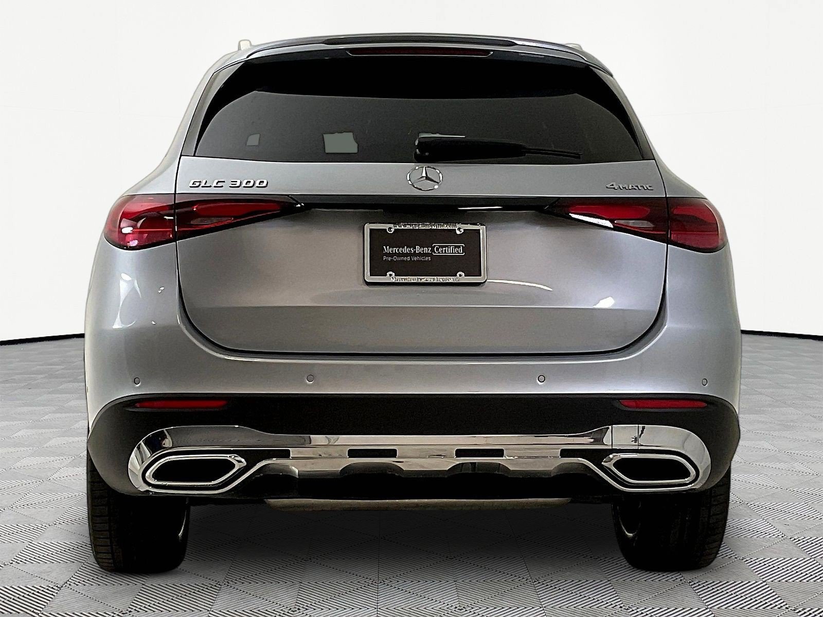Used 2026 Mercedes-Benz GLC 300 4MATIC image 5