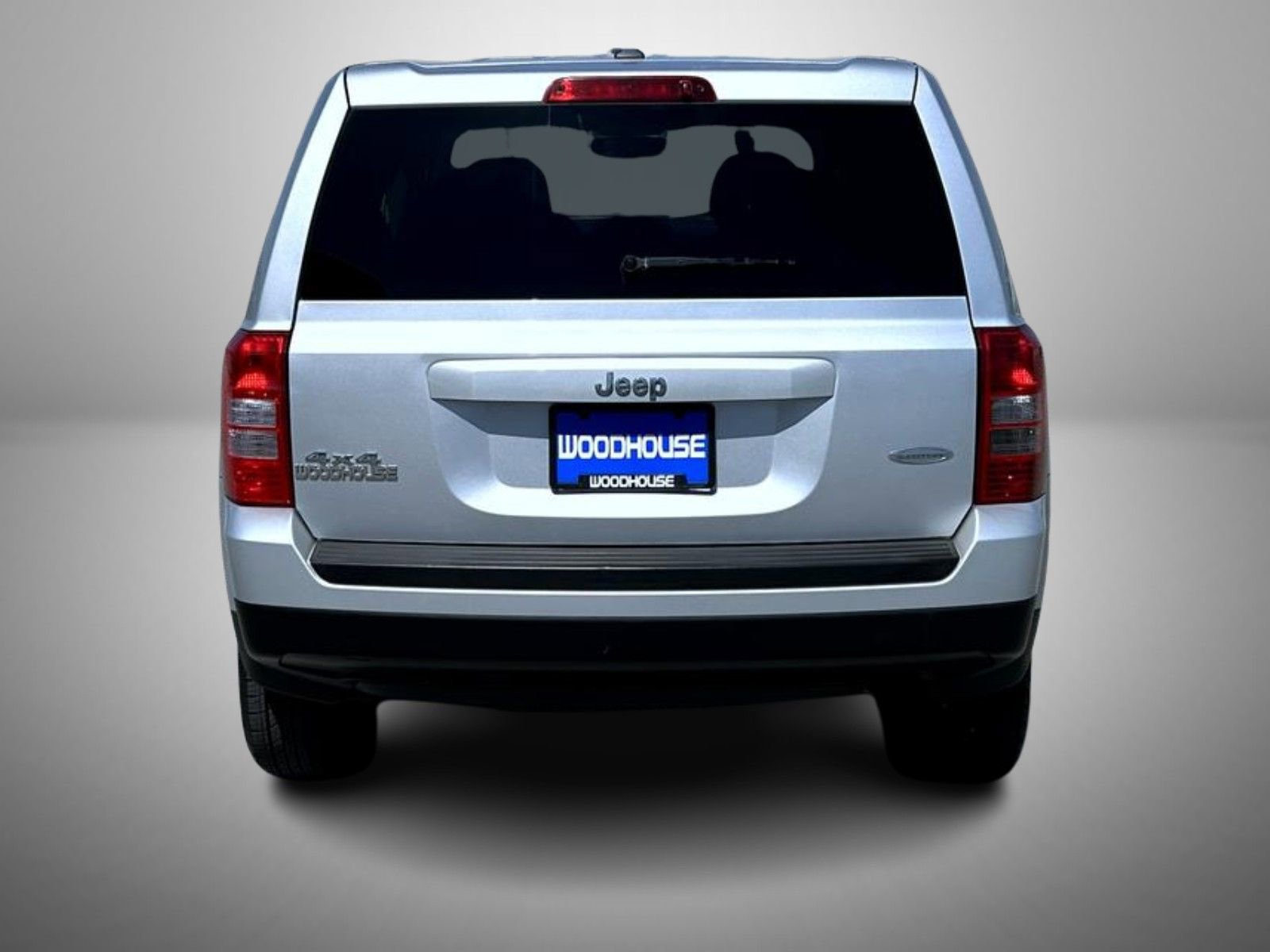 Used 2013 Jeep Patriot Latitude AWD/4WD image 6
