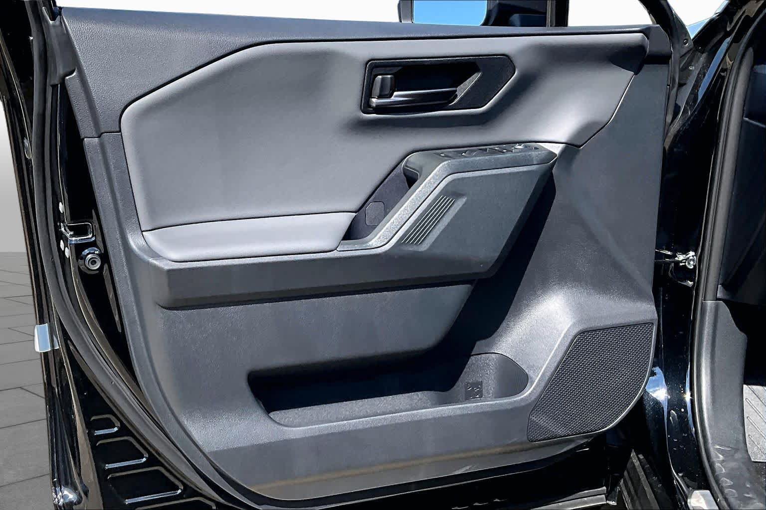 New 2026 Toyota RAV4 SE AWD/4WD image 15