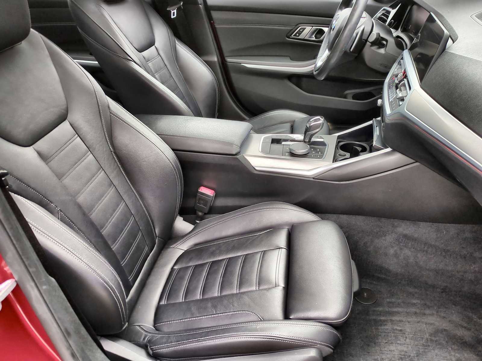 Used 2020 BMW 330i xDrive Sedan w/ Premium Package image 23