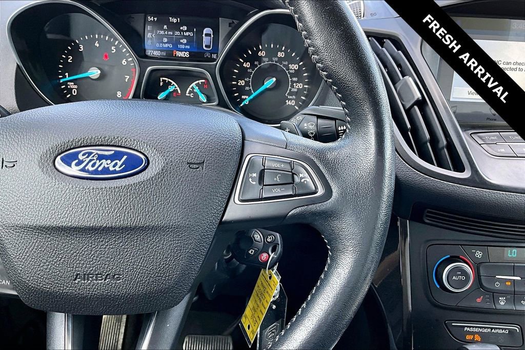 Used 2018 Ford Escape SEL w/ SEL Sport Appearance Package image 12