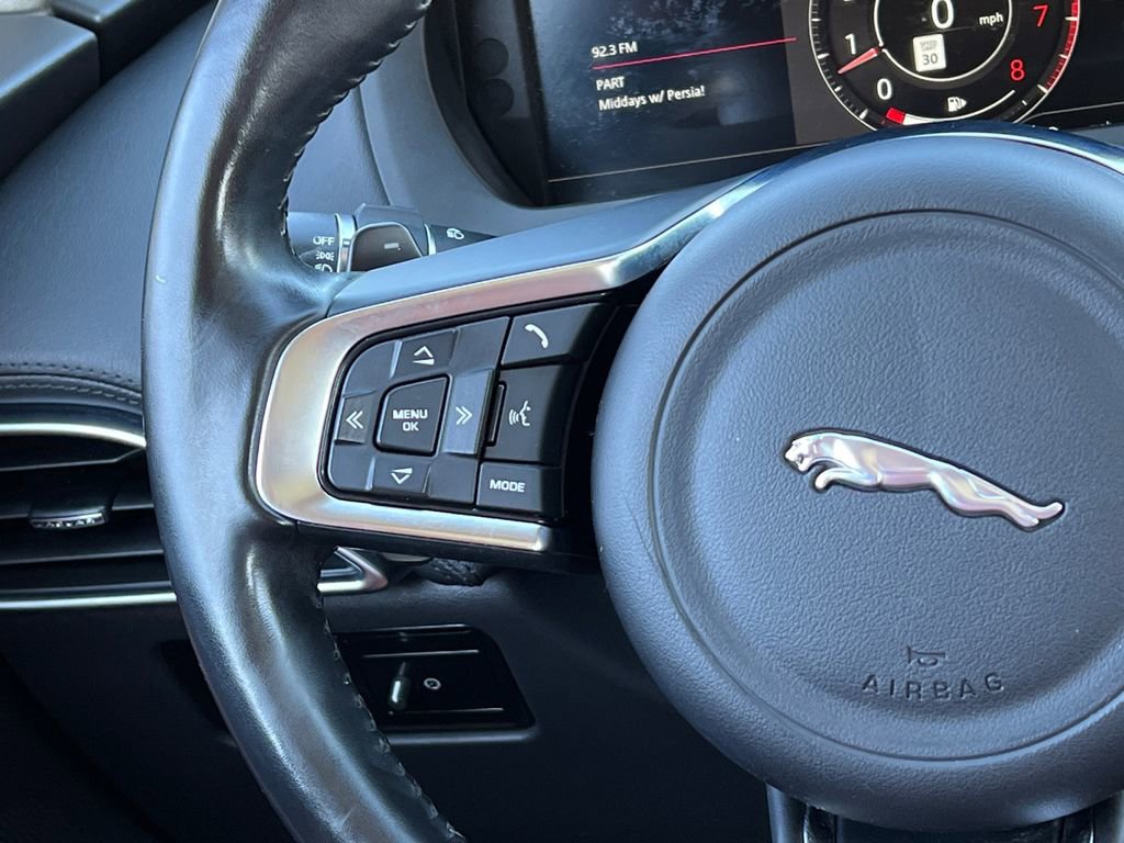 Used 2019 Jaguar F-PACE Portfolio image 18