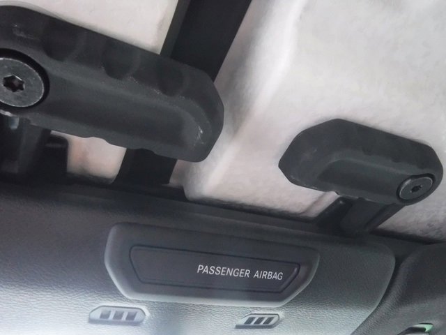 Used 2019 Jeep Wrangler Unlimited Sport image 33