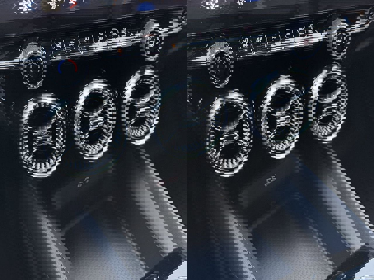 New 2026 Chevrolet Blazer EV LT w/ Super Cruise Package FWD image 16