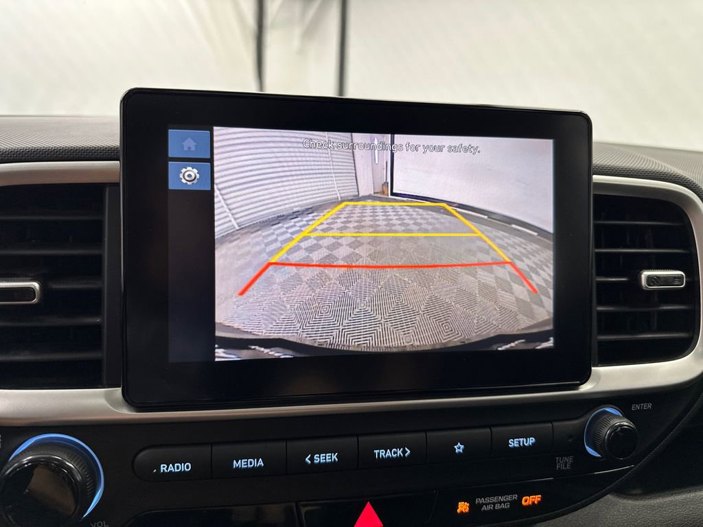 Used 2026 Hyundai Venue SEL FWD image 29