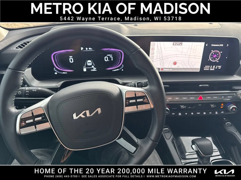 Used 2025 Kia Telluride S AWD/4WD image 15