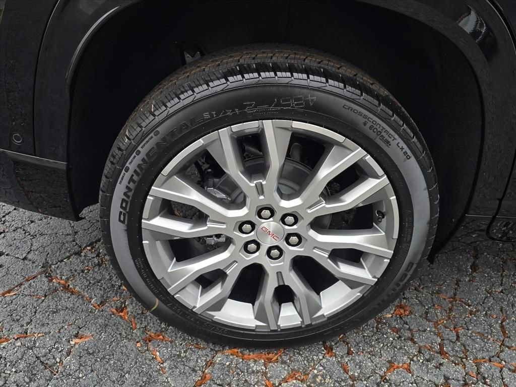 New 2026 GMC Acadia Denali w/ Super Cruise Package image 8