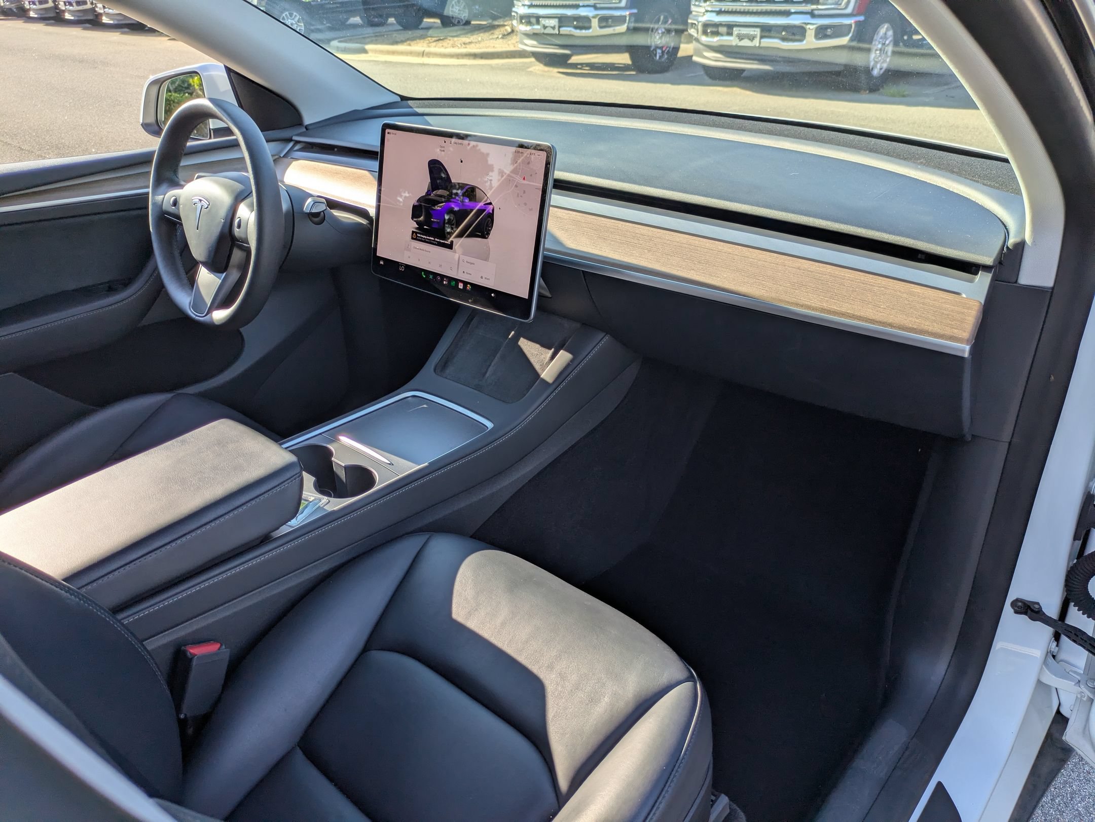 Used 2023 Tesla Model Y Long Range AWD/4WD image 33