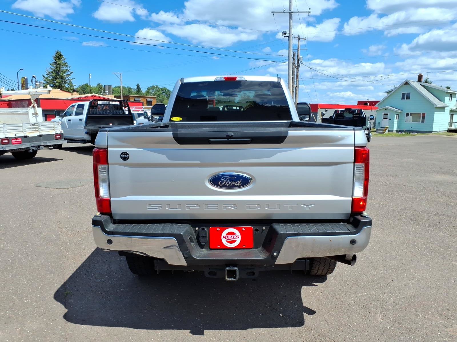 Used 2018 Ford F350 XLT w/ XLT Value Package AWD/4WD image 5