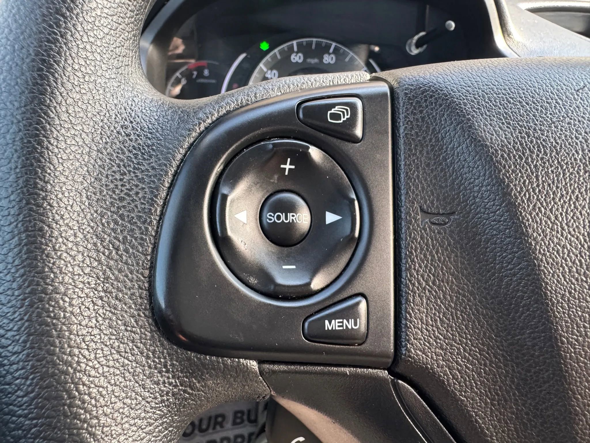 Used 2015 Honda CR-V LX image 16