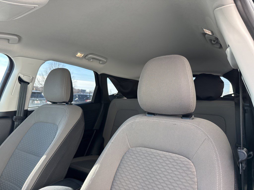 Used 2022 Ford Escape SE w/ Cold Weather Package image 6
