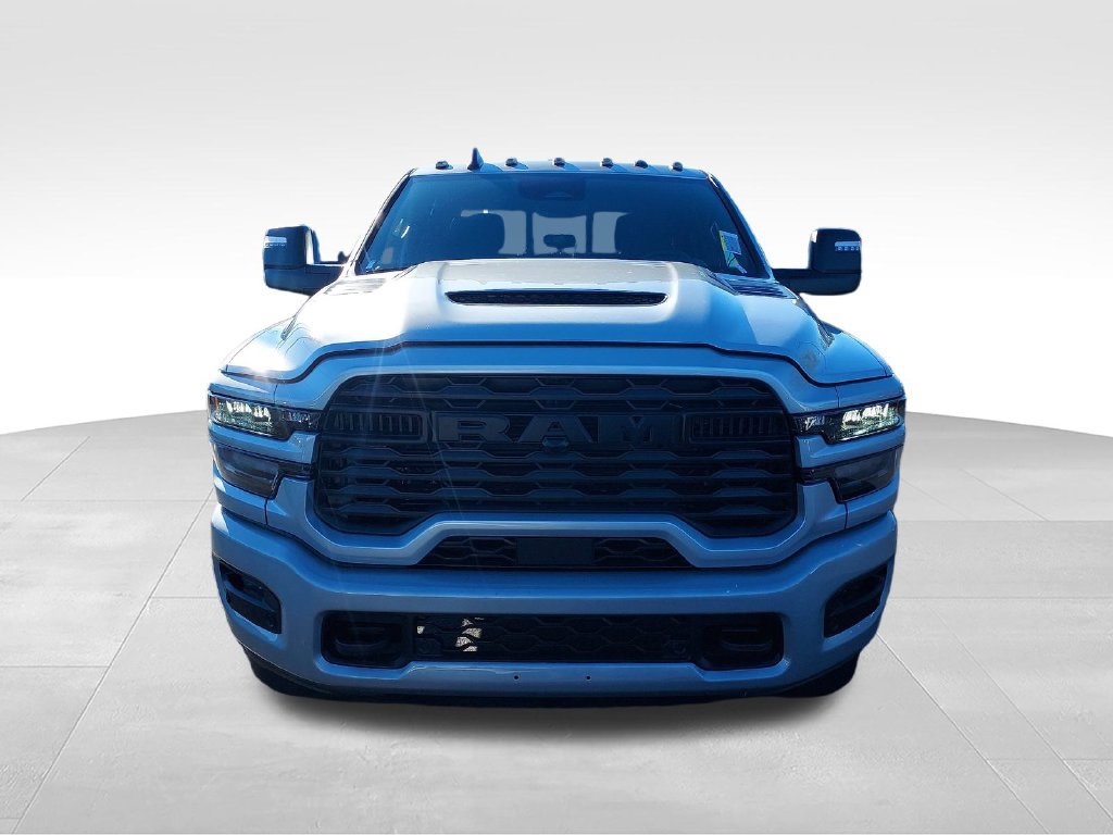 New 2027 RAM 2500 Tradesman AWD/4WD image 8