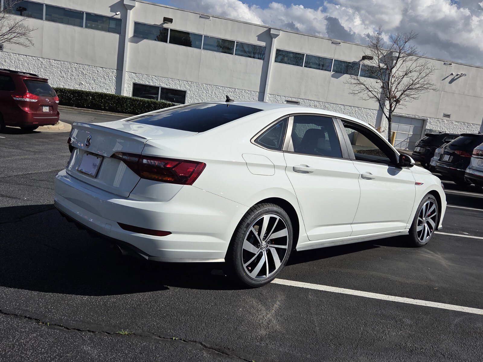Used 2019 Volkswagen Jetta GLI image 5