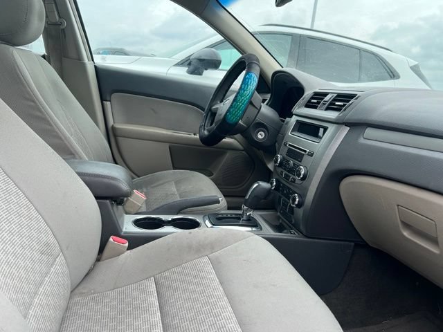 Used 2011 Ford Fusion SE w/ 202A Rapid Spec Order Code FWD image 17