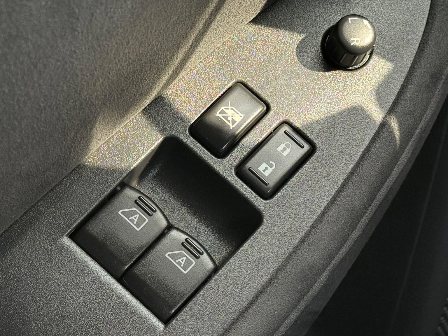 Used 2014 Nissan 370Z Touring w/ Sport Package image 24