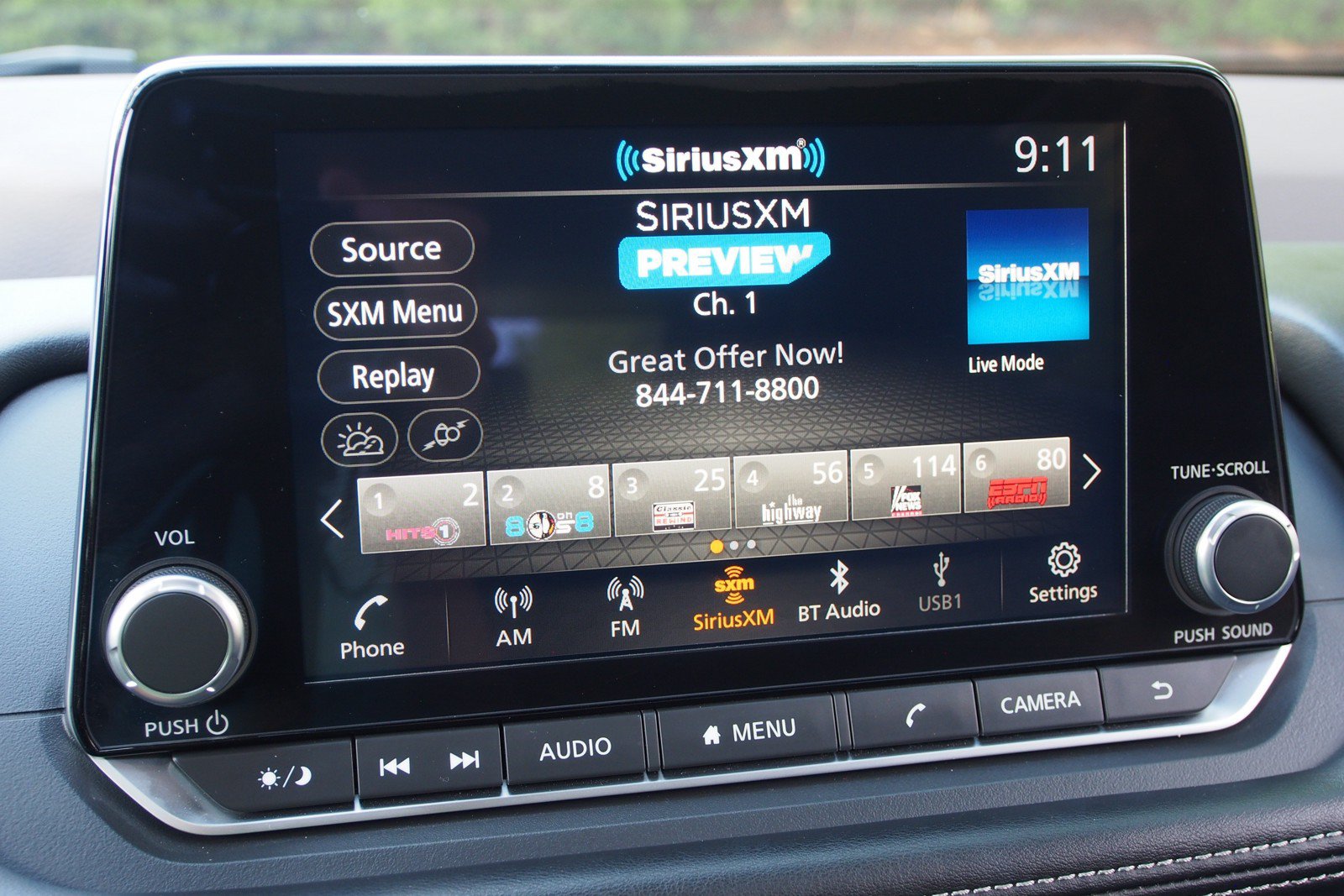 Used 2023 Nissan Rogue SV w/ SV Premium B Package FWD image 28