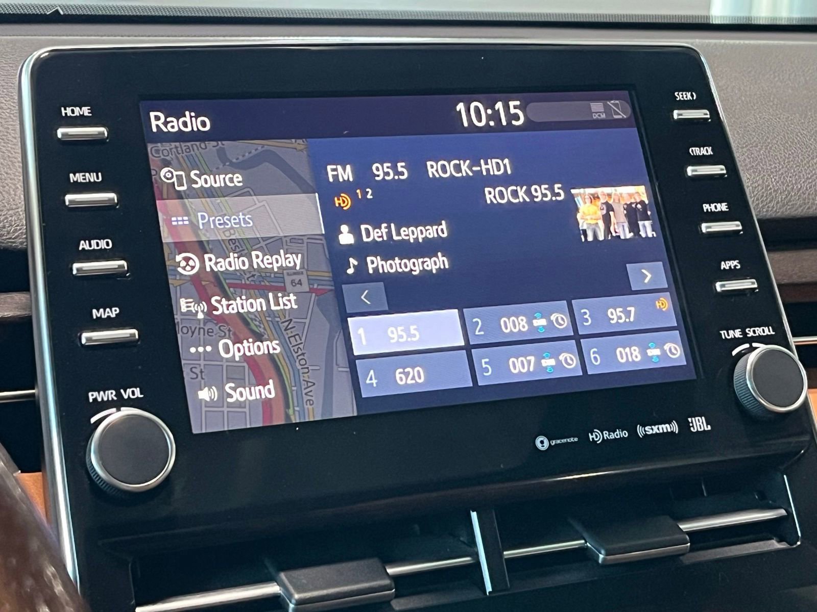 Used 2019 Toyota Avalon Limited w/ All Weather Liner Package FWD image 22