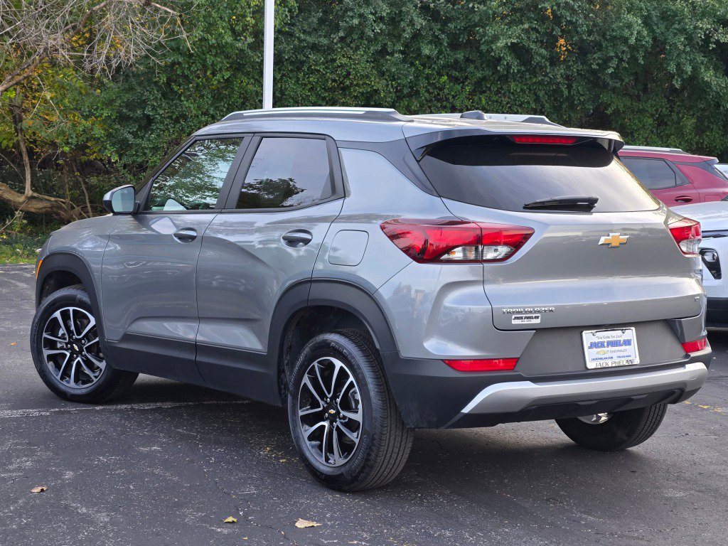Used 2025 Chevrolet TrailBlazer LT image 13