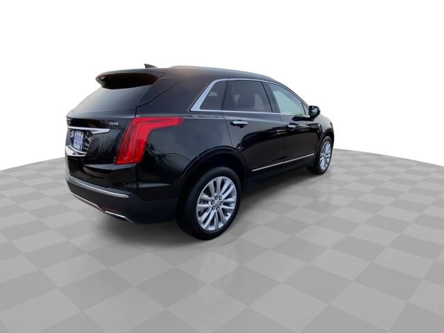 Used 2019 Cadillac XT5 Platinum image 2