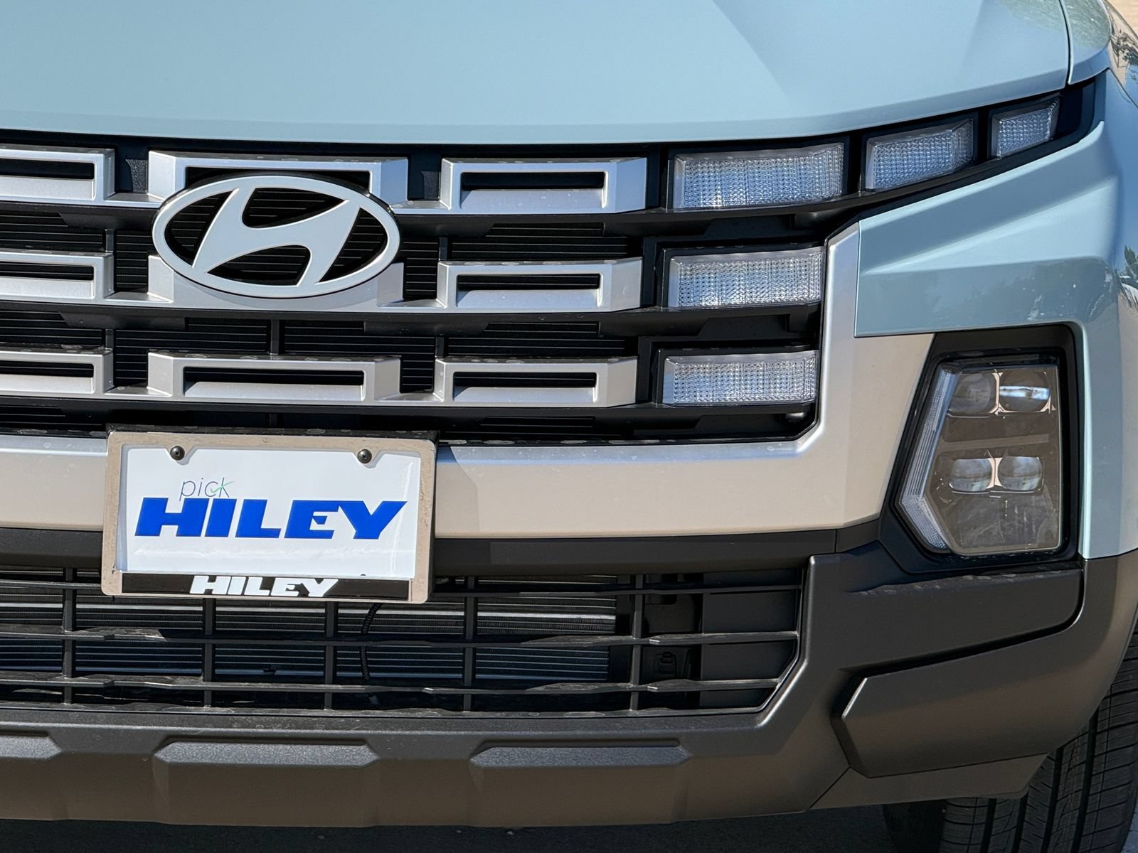 New 2027 Hyundai Santa Cruz SE FWD image 8