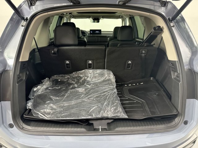 Certified 2026 Honda Pilot Touring image 36