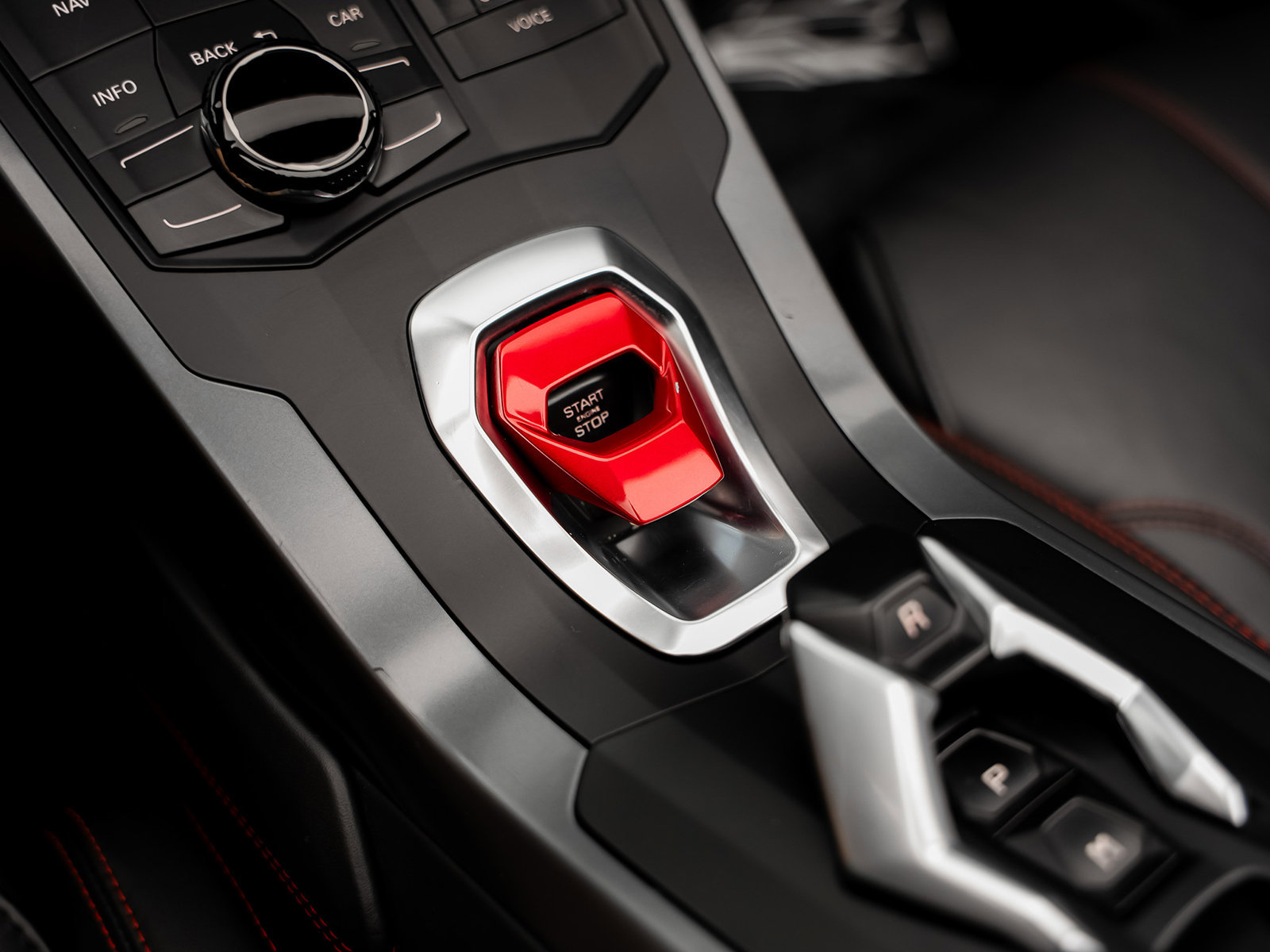 Used 2018 Lamborghini Huracan LP 580-2 RWD image 46
