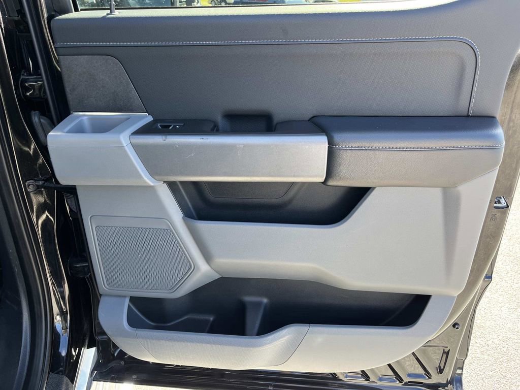 Used 2024 Ford F150 XLT image 19
