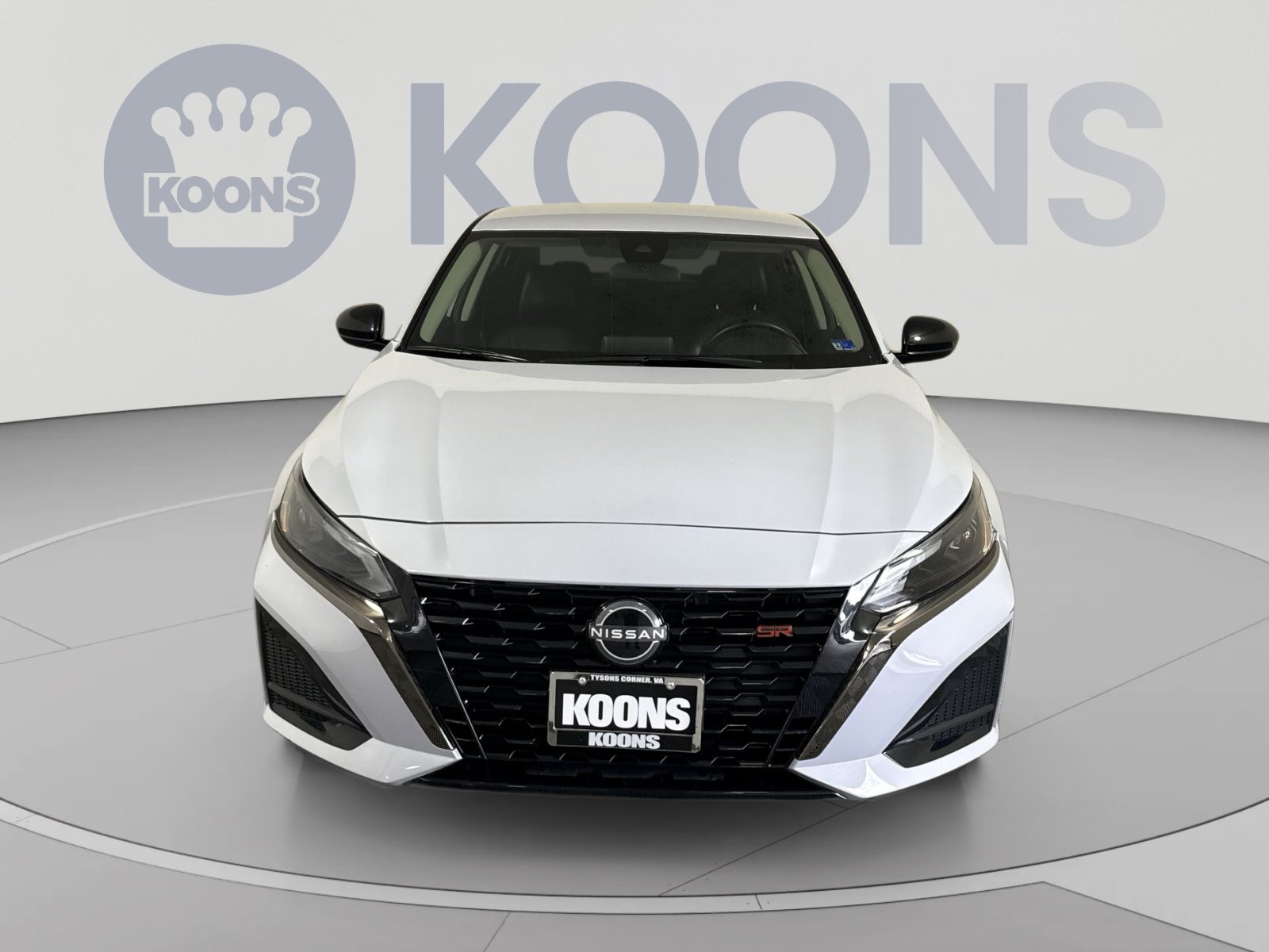 Used 2025 Nissan Altima 2.5 SR FWD image 11