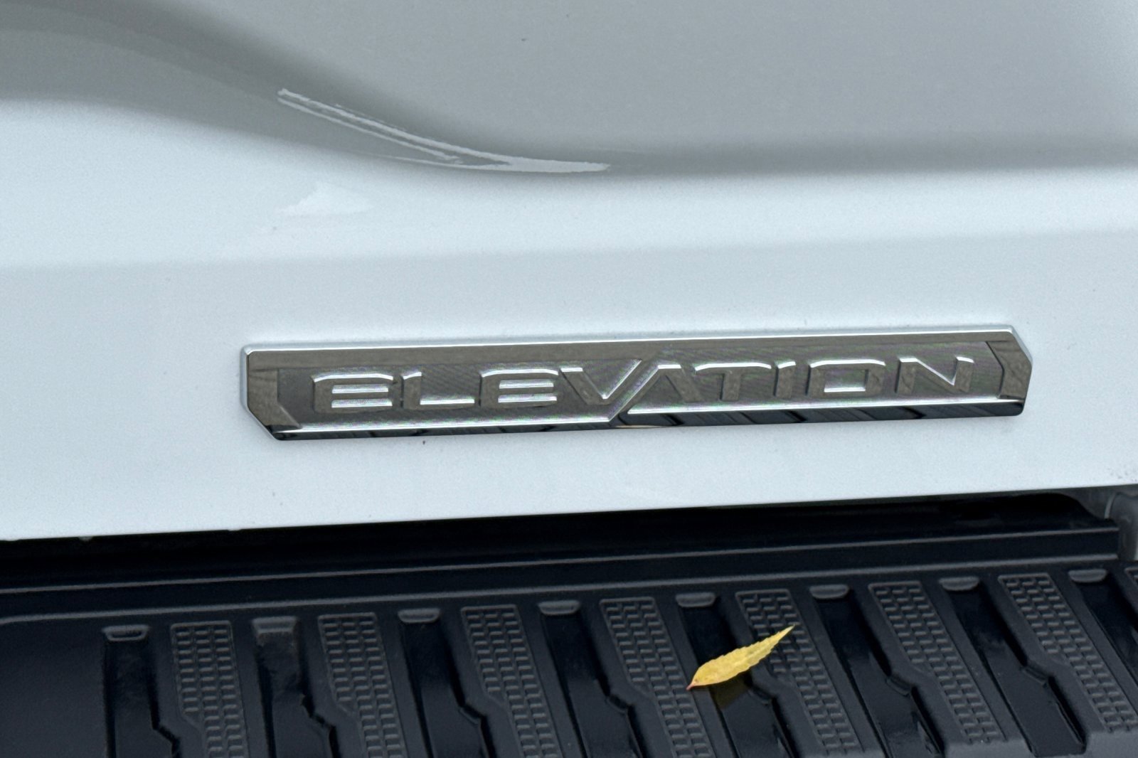 New 2026 GMC Sierra 1500 Elevation image 27