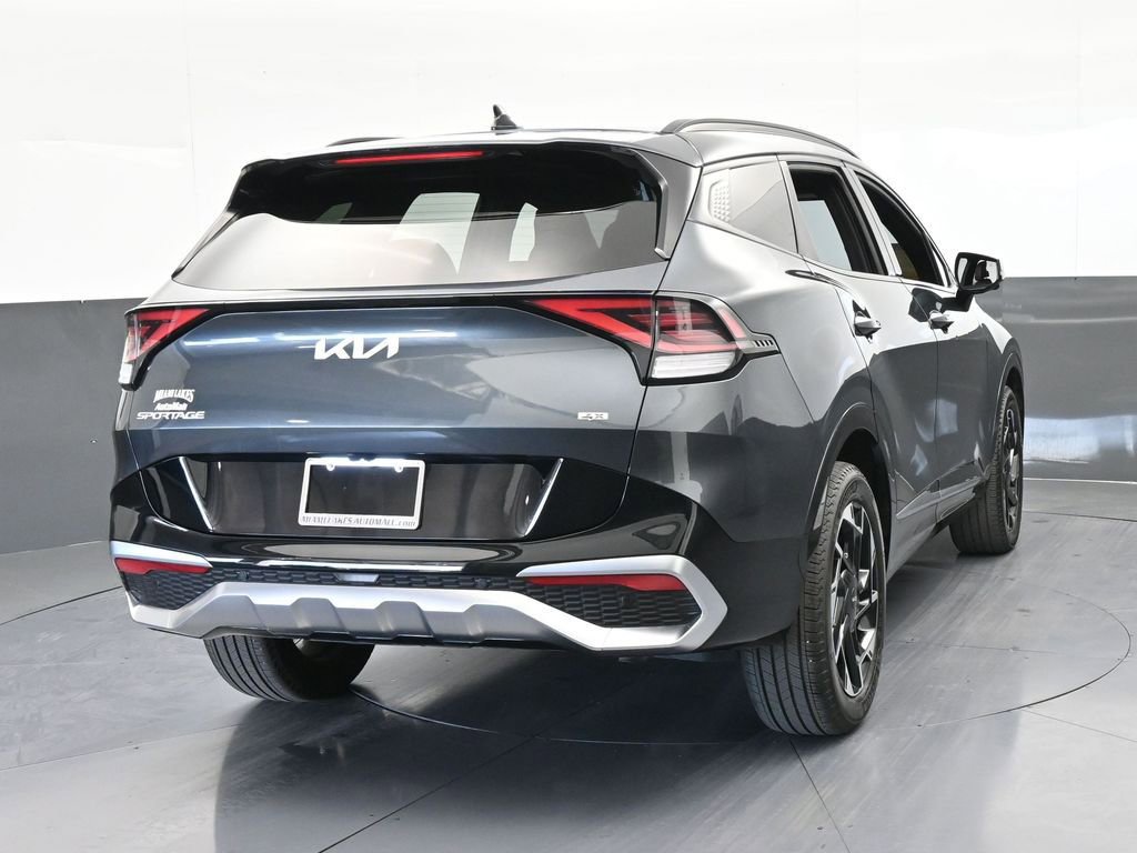 Used 2024 Kia Sportage SX image 5
