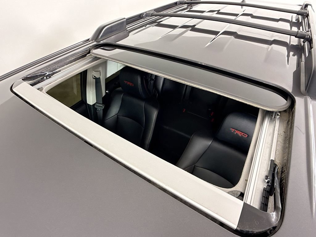 Certified 2023 Toyota 4Runner TRD Off-Road Premium w/ Moonroof Package AWD/4WD image 24