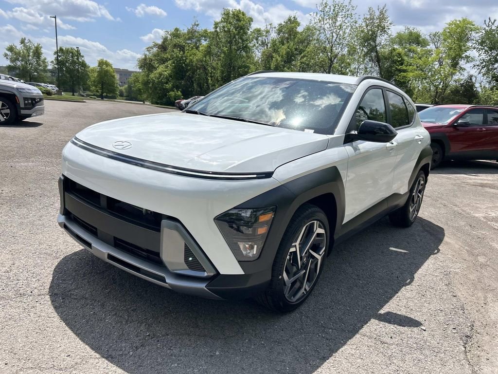 New 2026 Hyundai Kona SEL Premium FWD image 3
