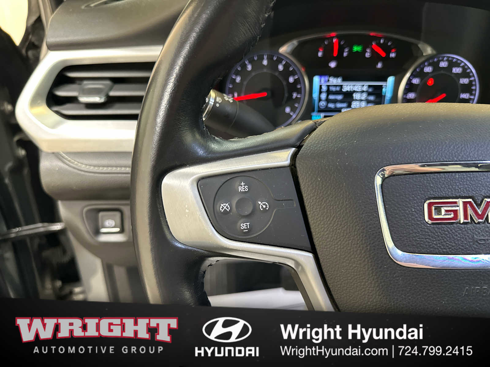 Used 2019 GMC Acadia SLT AWD/4WD image 23